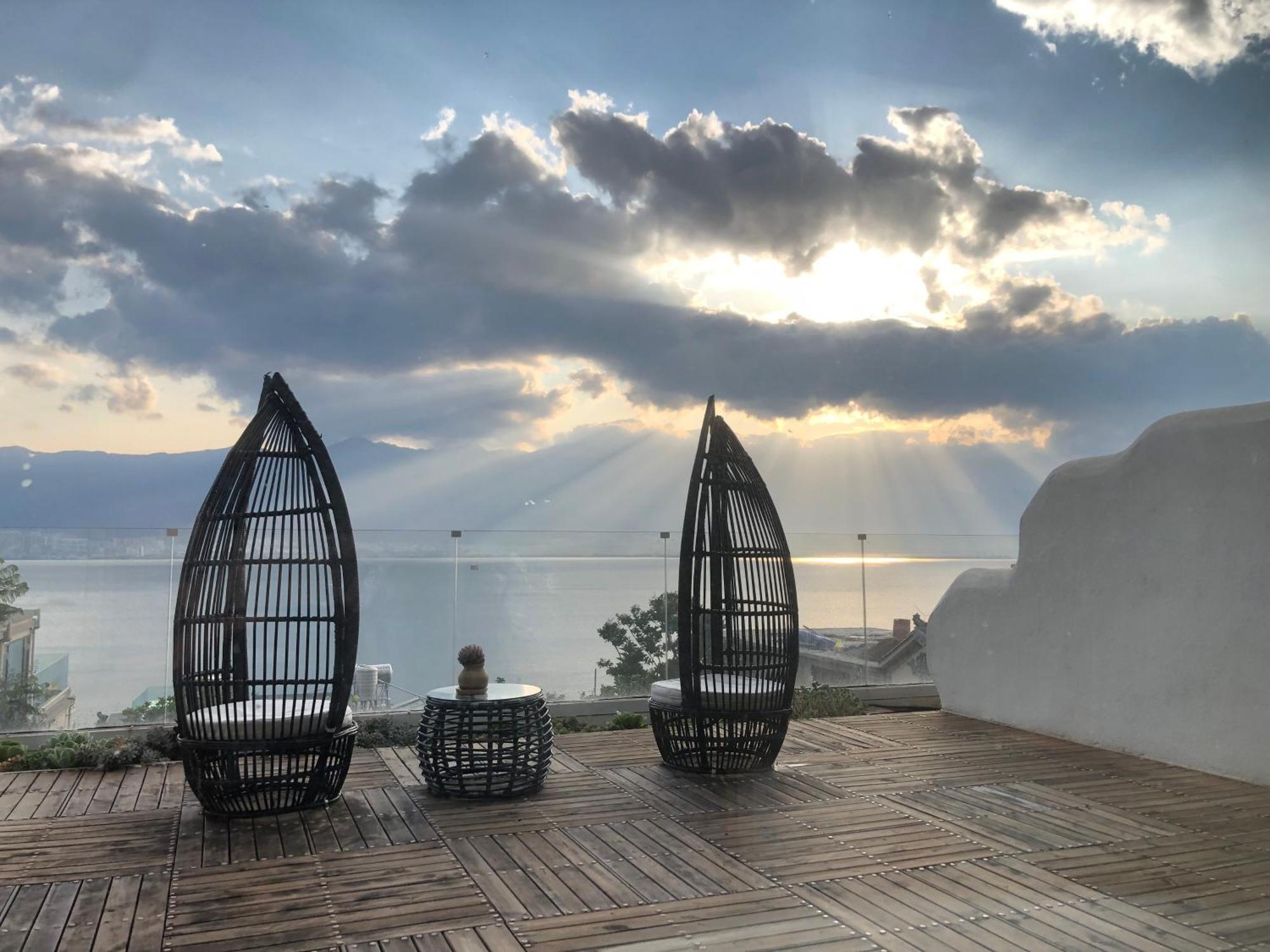 Dali Dare Sea View Gueshouse Hotel Exterior photo